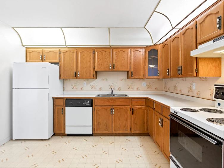 301-11601 227 Street, Maple Ridge, BC, V2X 0J7 - 12