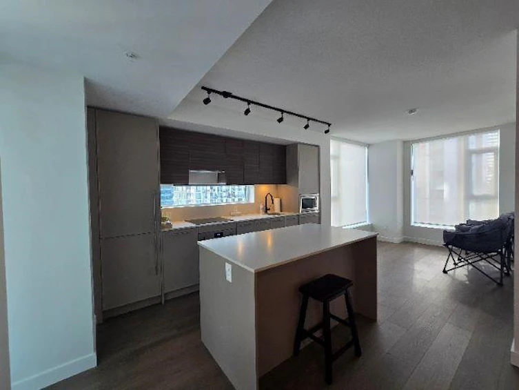 804-13745 George Junction, Surrey, BC, V3T 0V8 - 15