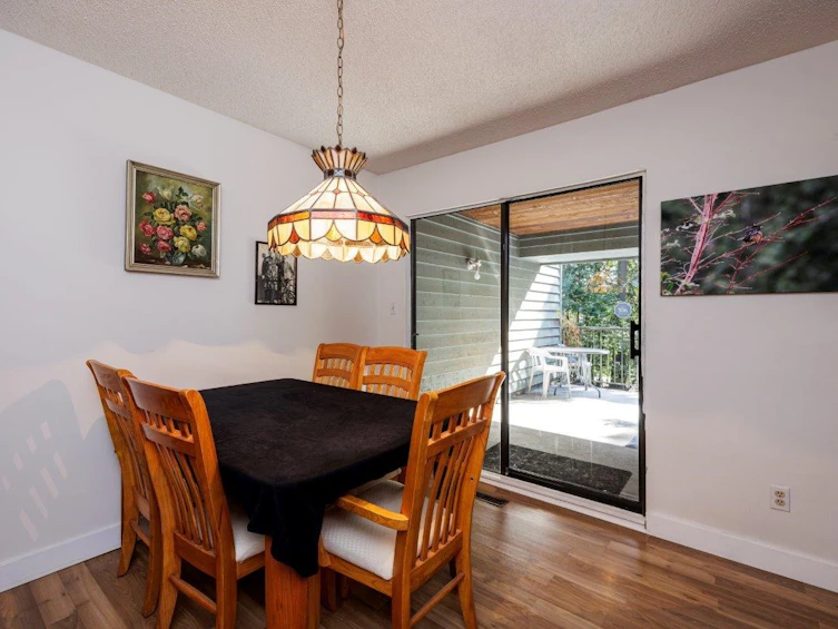 873 Hendecourt Road, North Vancouver, BC, V7K 2X5 - 8