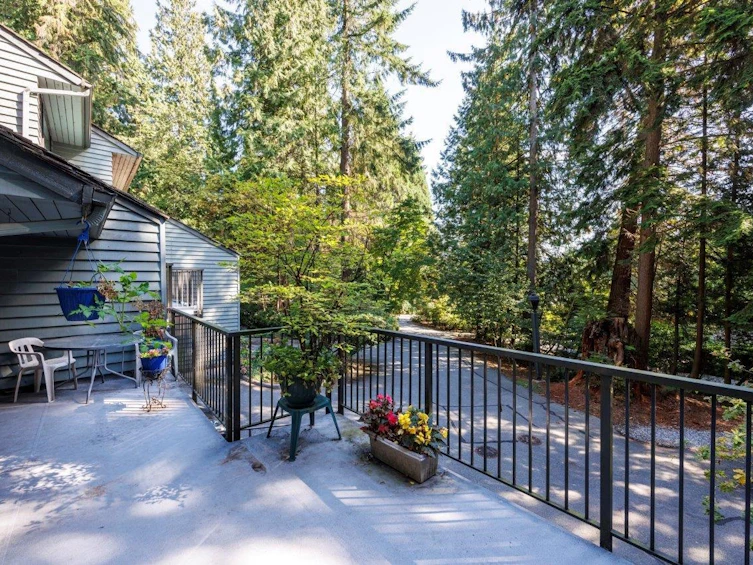873 Hendecourt Road, North Vancouver, BC, V7K 2X5 - 24
