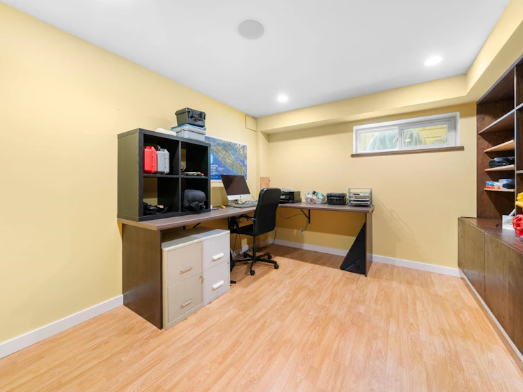 1967 Hyannis Drive, North Vancouver, BC, V7H 2E5 - 27