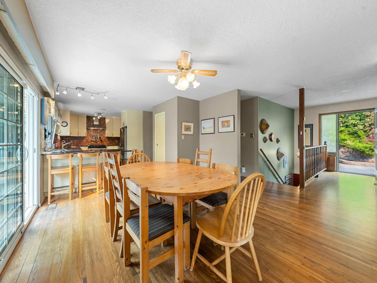 1967 Hyannis Drive, North Vancouver, BC, V7H 2E5 - 8