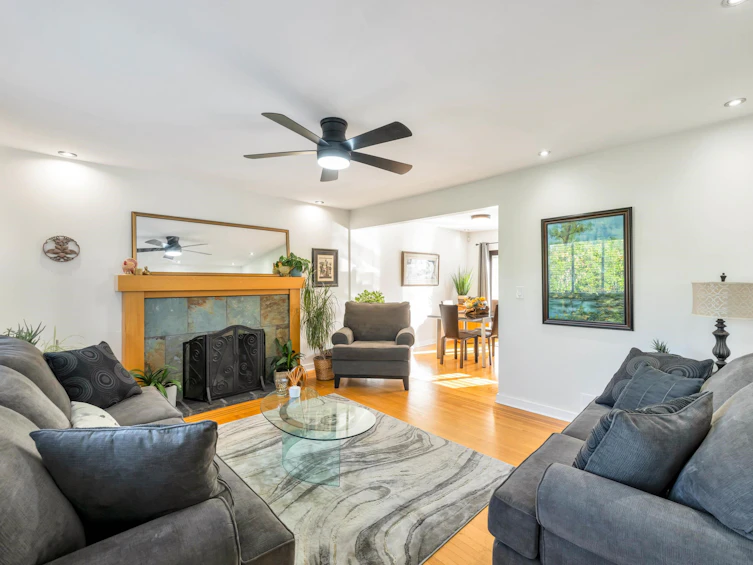 11056 135a Street, Surrey, BC, V3R 3A4 - 12