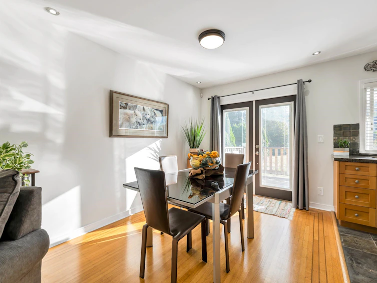 11056 135a Street, Surrey, BC, V3R 3A4 - 14