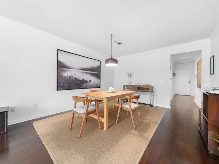 204-3151 Woodbine Drive, North Vancouver, BC, V7R 2S4 - 9