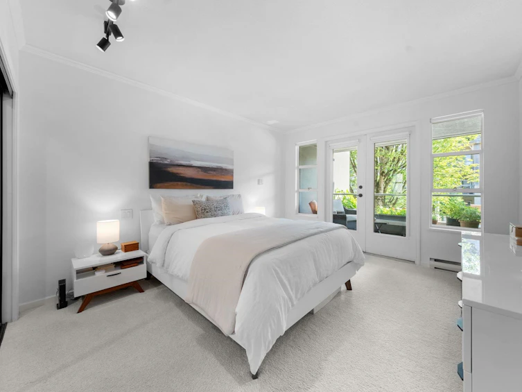 204-3151 Woodbine Drive, North Vancouver, BC, V7R 2S4 - 20