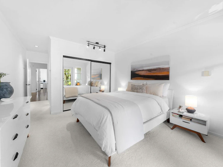 204-3151 Woodbine Drive, North Vancouver, BC, V7R 2S4 - 24