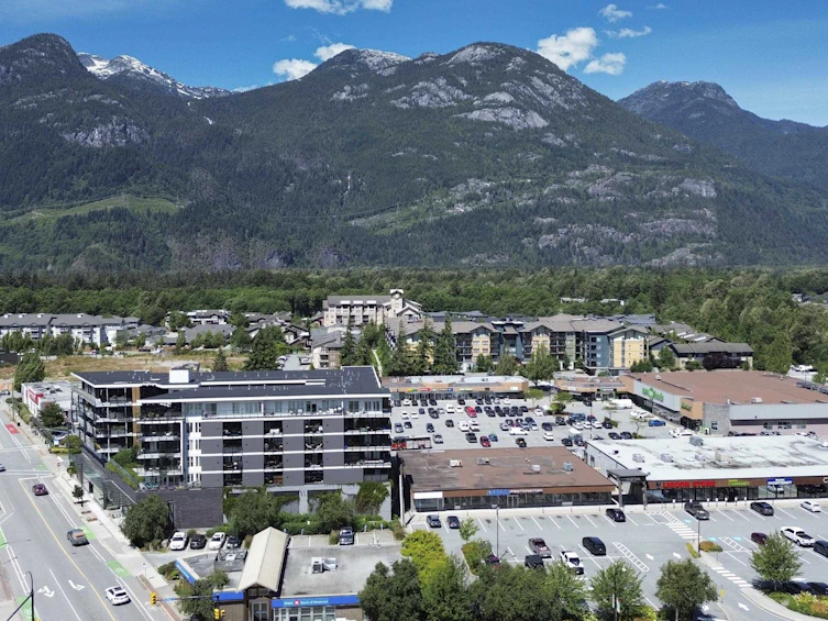 416-1365 Pemberton Avenue, Squamish, BC, V8B 1B7 - 24