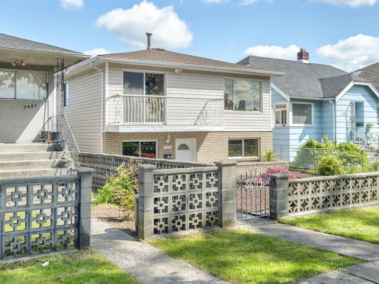 3609 E 29th Avenue, Vancouver, BC, V5R 1X3 - 39