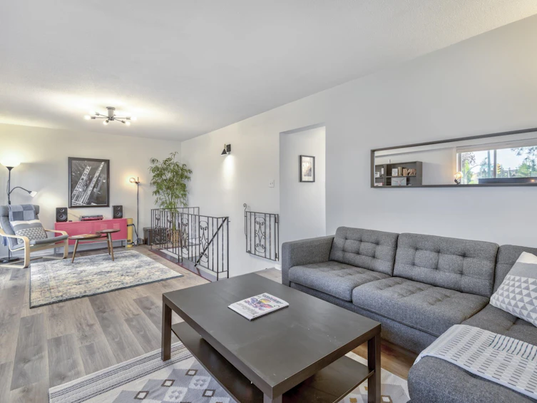 3609 E 29th Avenue, Vancouver, BC, V5R 1X3 - 4