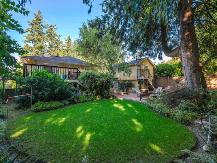 1350 Everall Street, Surrey, BC, V4B 3S6 - 11