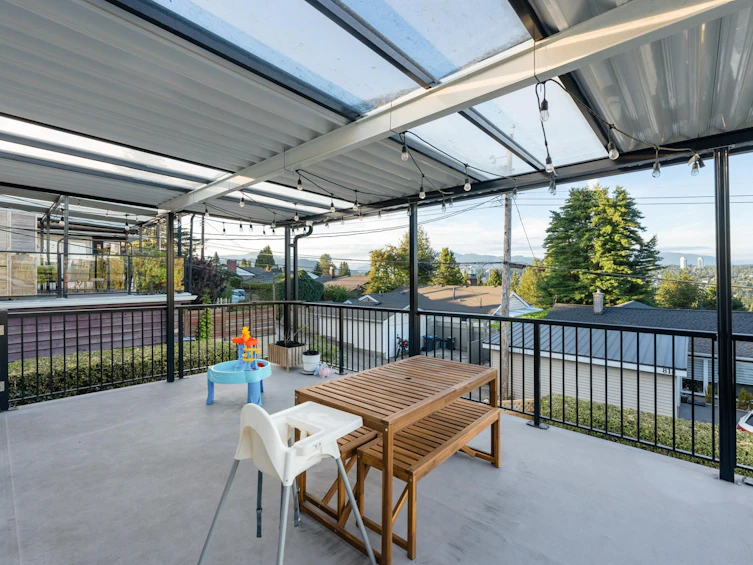 827 Burnaby Street, New Westminster, BC, V3L 4V8 - 16