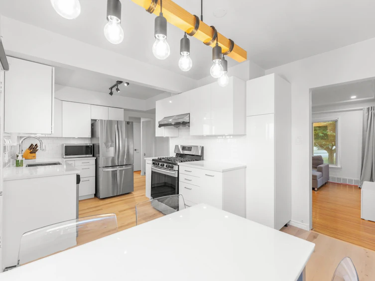 827 Burnaby Street, New Westminster, BC, V3L 4V8 - 11