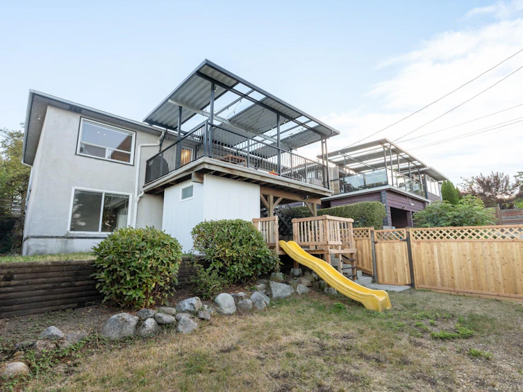 827 Burnaby Street, New Westminster, BC, V3L 4V8 - 36