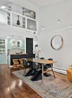 310 1549 Kitchener Street