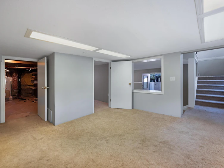12323 248st Street, Maple Ridge, BC, V4R 1J9 - 11