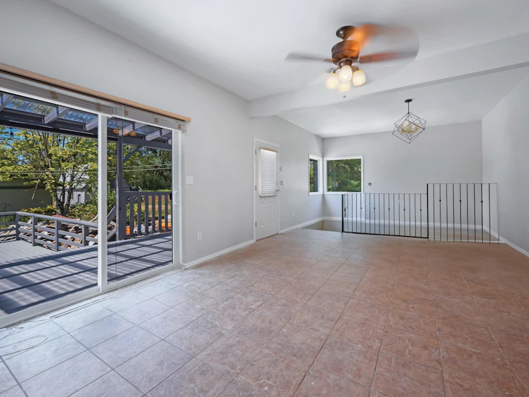12323 248st Street, Maple Ridge, BC, V4R 1J9 - 7