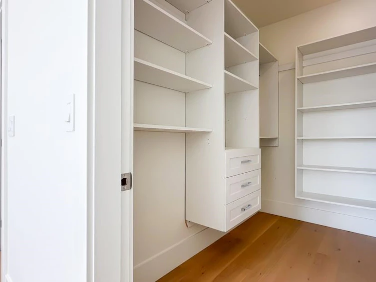2919 Charles Street, Vancouver, BC, V5K 3B1 - 14