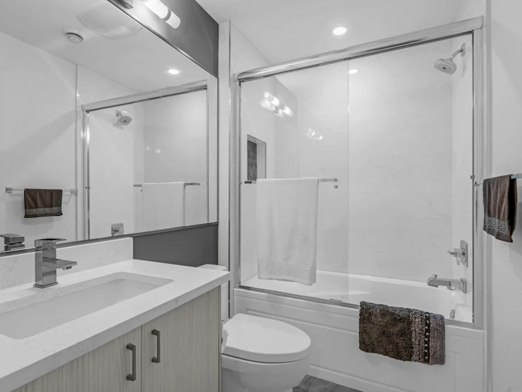 250 E 53rd Avenue, Vancouver, BC, V5X 1H9 - 26