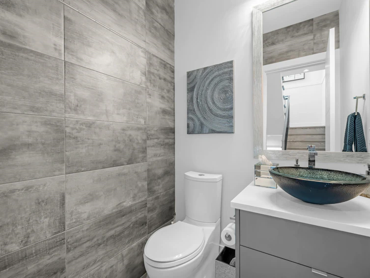 250 E 53rd Avenue, Vancouver, BC, V5X 1H9 - 22