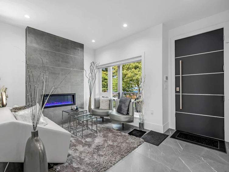250 E 53rd Avenue, Vancouver, BC, V5X 1H9 - 4