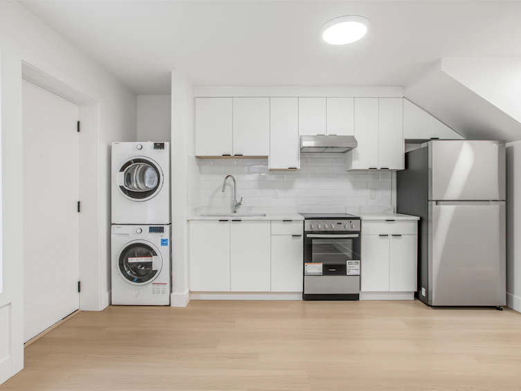 3338 W 14th Avenue, Vancouver, BC, V6R 2V8 - 28