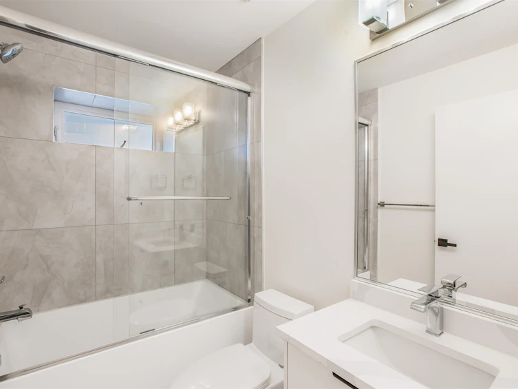 3338 W 14th Avenue, Vancouver, BC, V6R 2V8 - 17