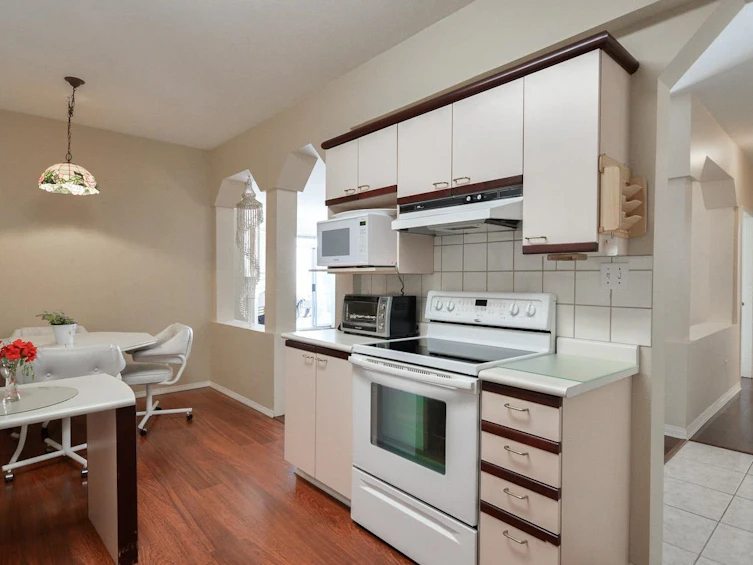117-8700 Jones Road, Richmond, BC, V6Y 3X7 - 8
