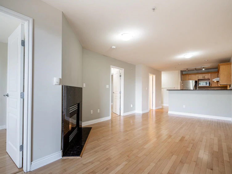 301-2015 Trafalgar Street, Vancouver, BC, V6K 1P7 - 18