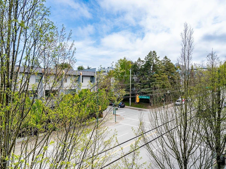 301-2015 Trafalgar Street, Vancouver, BC, V6K 1P7 - 36