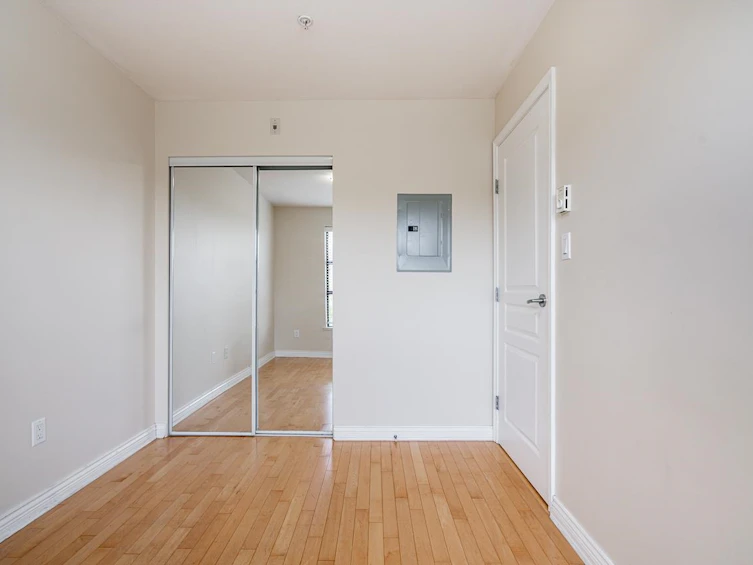 301-2015 Trafalgar Street, Vancouver, BC, V6K 1P7 - 30