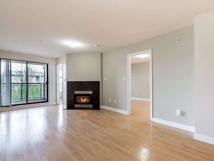 301-2015 Trafalgar Street, Vancouver, BC, V6K 1P7 - 14