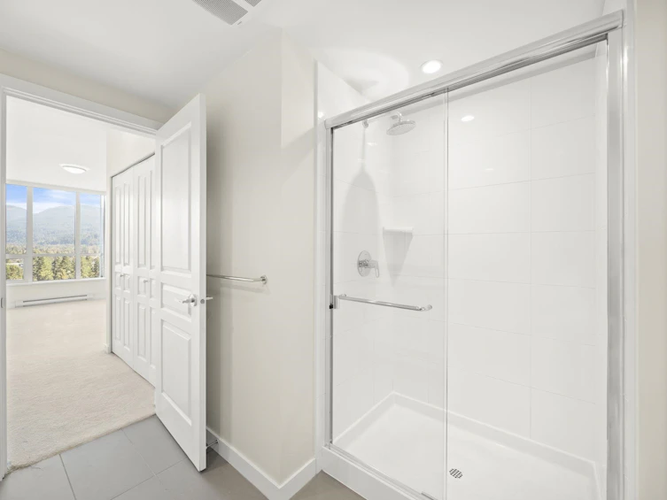 2101-3093 Windsor Gate, Coquitlam, BC, V3B 0N2 - 19