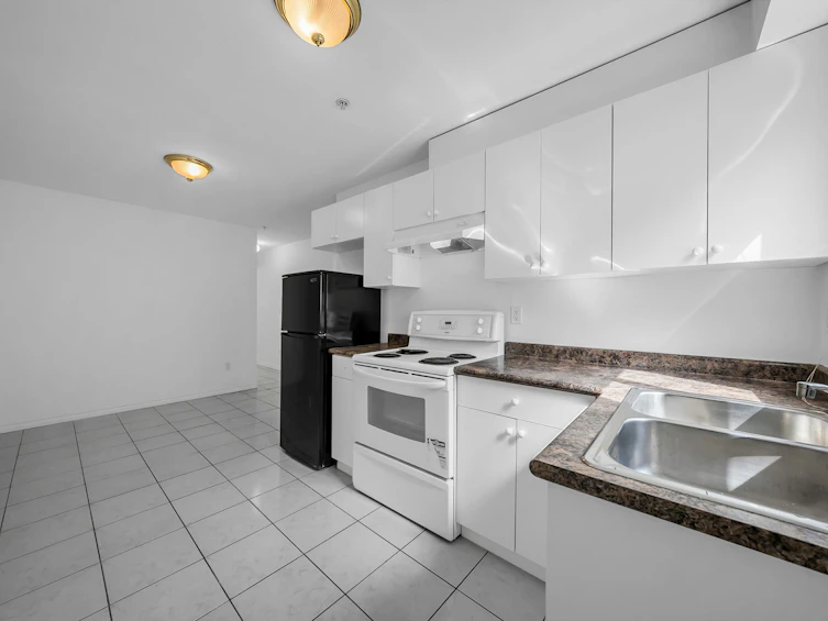 7938 Victoria Drive, Vancouver, BC, V5P 4A5 - 37