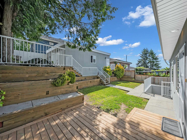 7938 Victoria Drive, Vancouver, BC, V5P 4A5 - 5