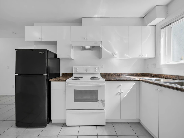 7938 Victoria Drive, Vancouver, BC, V5P 4A5 - 36