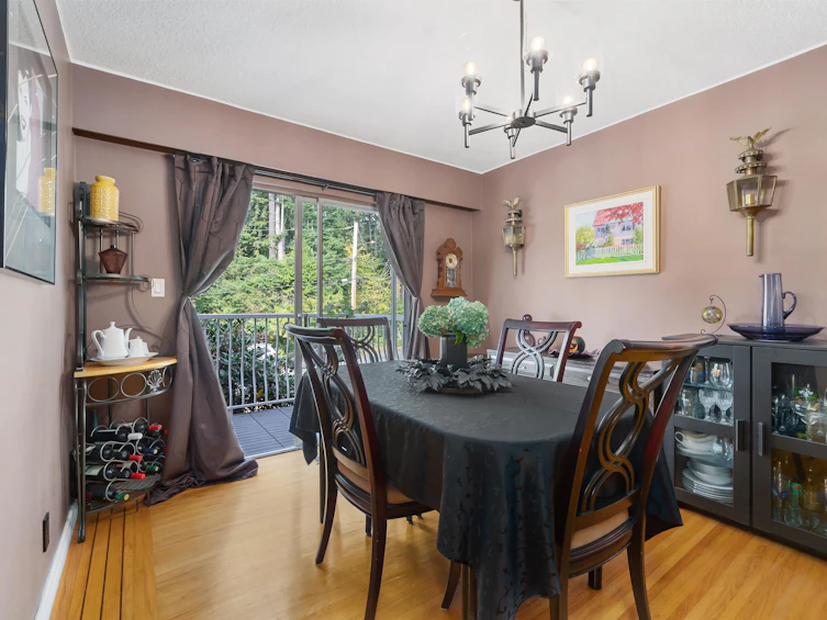 2560 Haversley Avenue, Coquitlam, BC, V3J 1W5 - 10