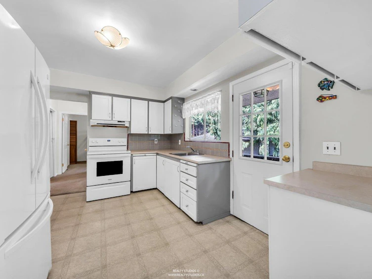 11000 Mcadam Road, Delta, BC, V4C 3E8 - 18