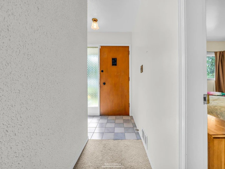 11000 Mcadam Road, Delta, BC, V4C 3E8 - 3