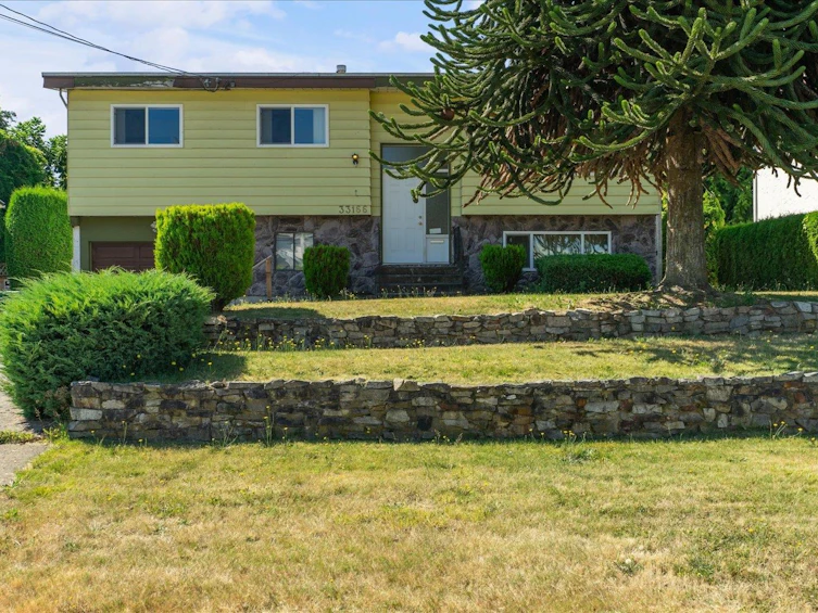 33166 Hawthorne Avenue, Abbotsford, BC, V2S 1B3 - 2
