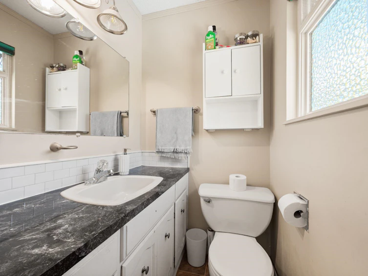 11665 94a Avenue, Delta, BC, V4C 3S4 - 8