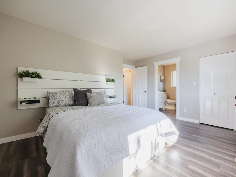 2276 Marshall Avenue, Port Coquitlam, BC, V3C 1M2 - 14