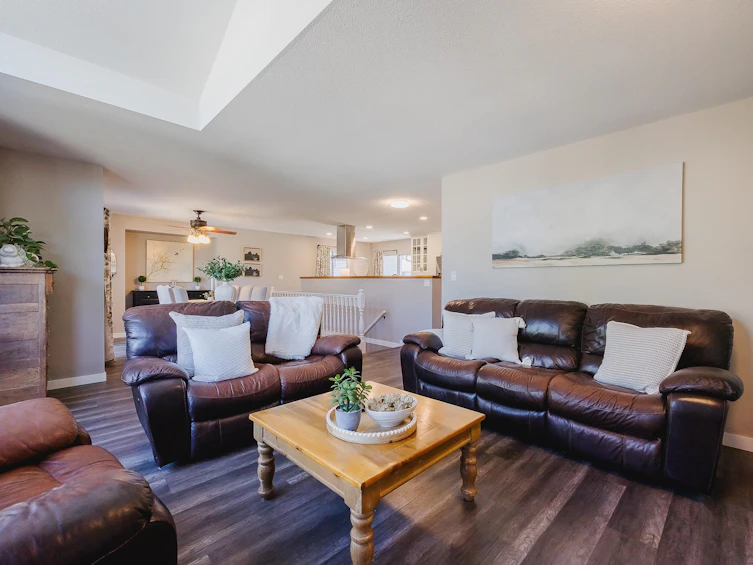 2276 Marshall Avenue, Port Coquitlam, BC, V3C 1M2 - 5