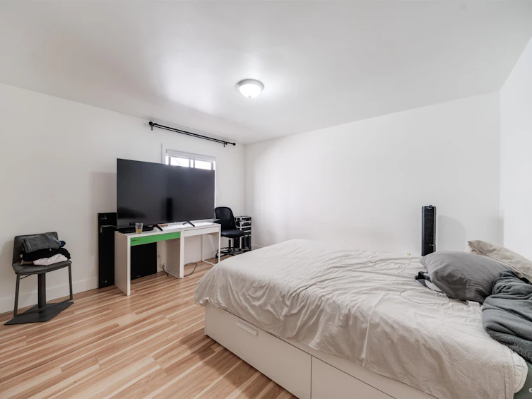 8005 Prince Albert Street, Vancouver, BC, V5X 3Z9 - 16