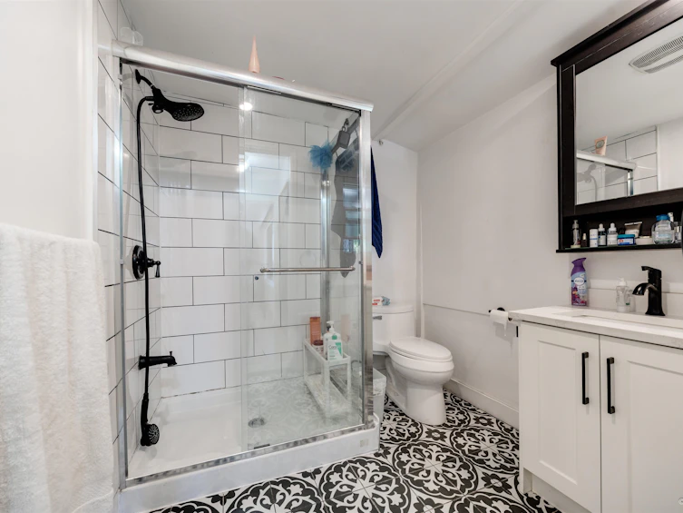 8005 Prince Albert Street, Vancouver, BC, V5X 3Z9 - 17