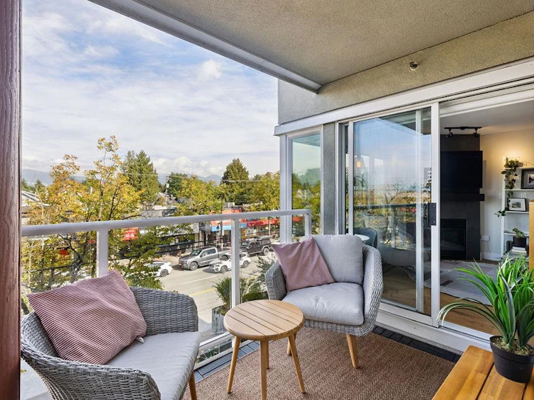 215-3250 W Broadway Street, Vancouver, BC, V6K 2H4 - 28