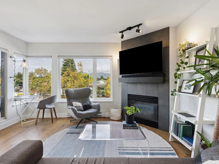 215-3250 W Broadway Street, Vancouver, BC, V6K 2H4 - 8