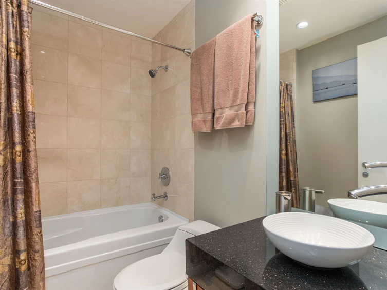 605-628 Kinghorne Mews, Vancouver, BC, V6Z 3H6 - 15