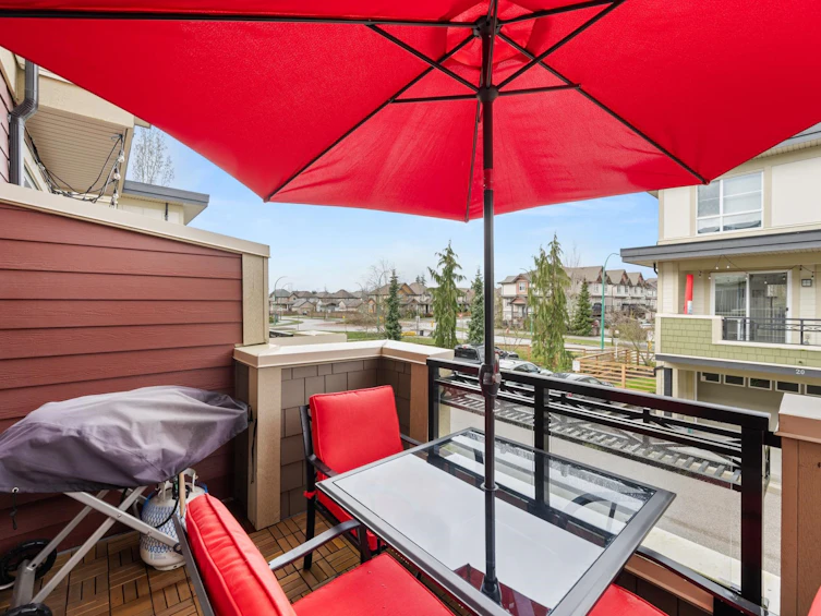26-19477 72a Avenue, Surrey, BC, V4N 6M2 - 23