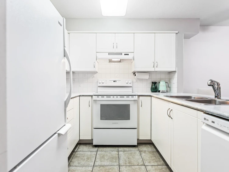 107-3033 Terravista Place, Port Moody, BC, V3H 5A3 - 9